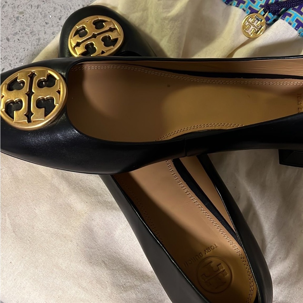 Tory Burch Flats size 11
